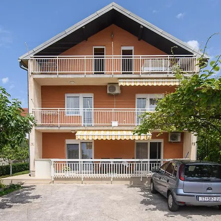 Apartment Tonka Trogir